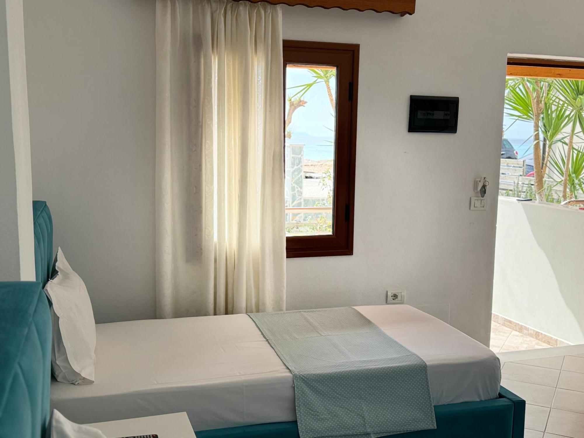 Ionian View B&B 希马拉 客房 照片